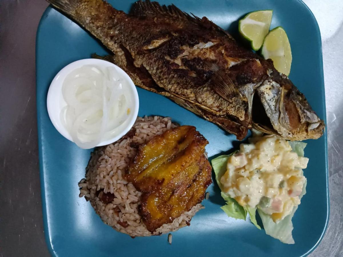 Sunshine View Hotel And Restaurant Corozal Εξωτερικό φωτογραφία