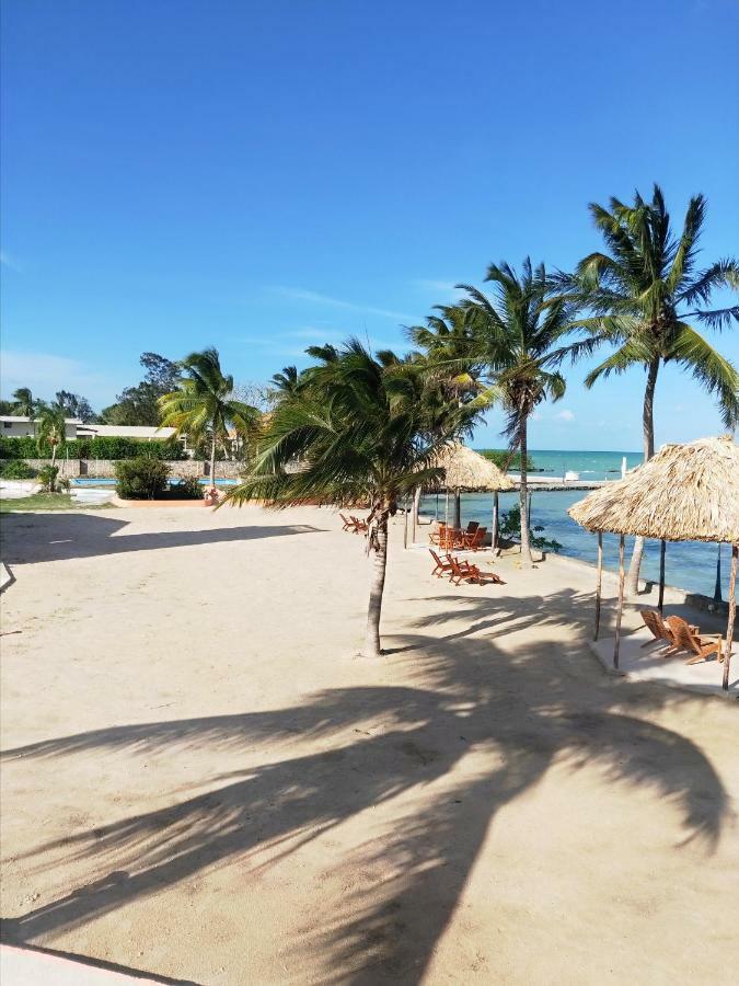 Sunshine View Hotel And Restaurant Corozal Εξωτερικό φωτογραφία